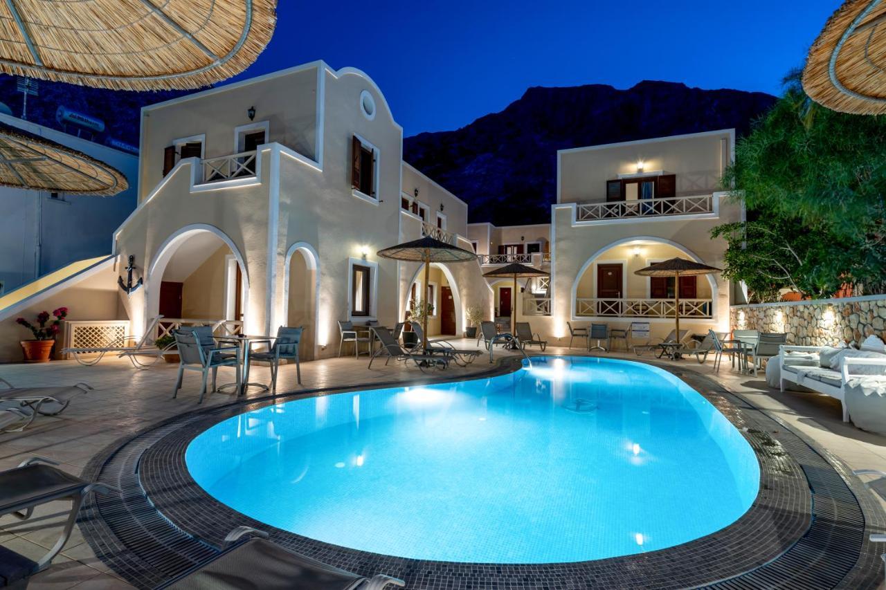 Chez Sophie Otel Kamári Dış mekan fotoğraf